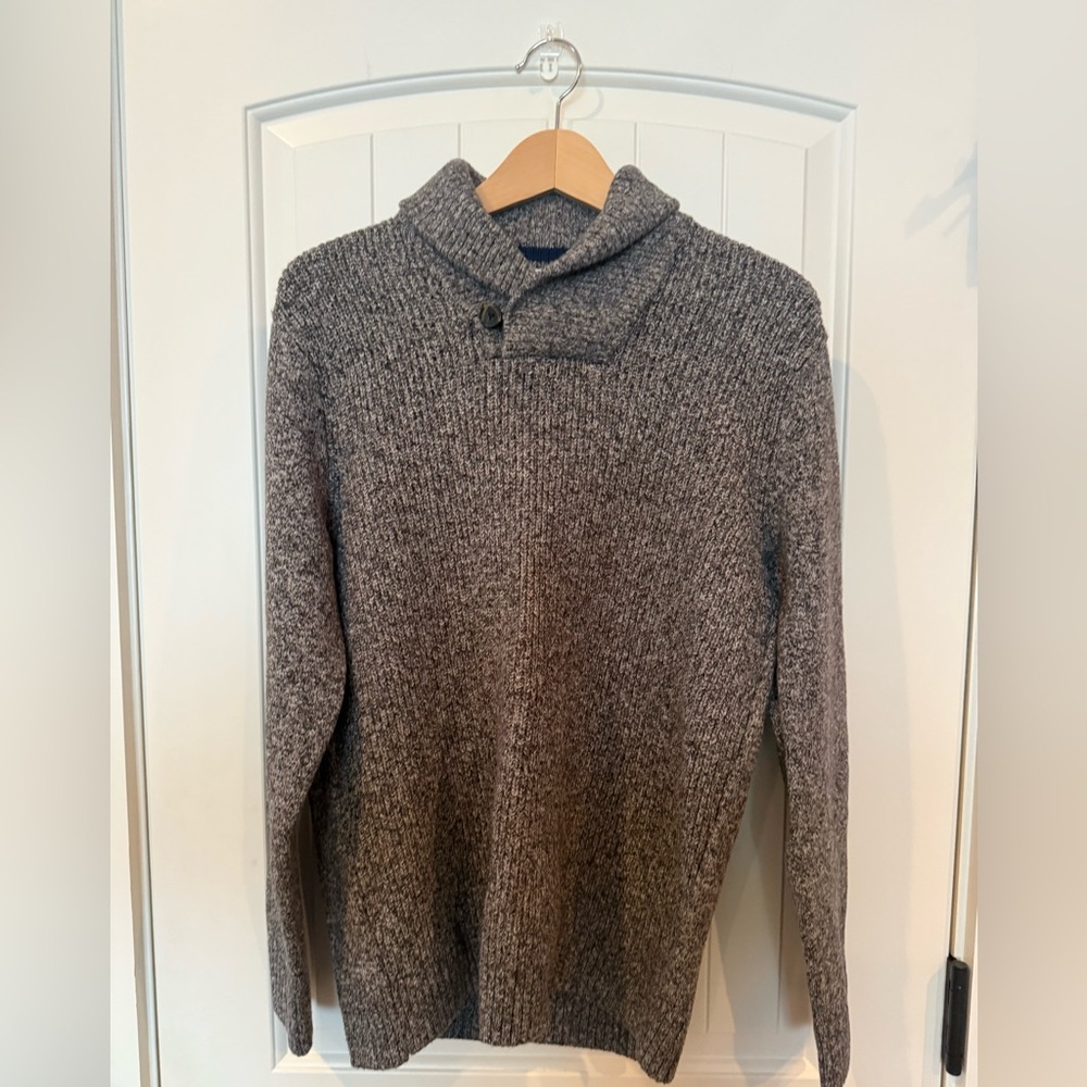 Old Navy Men’s Sweater